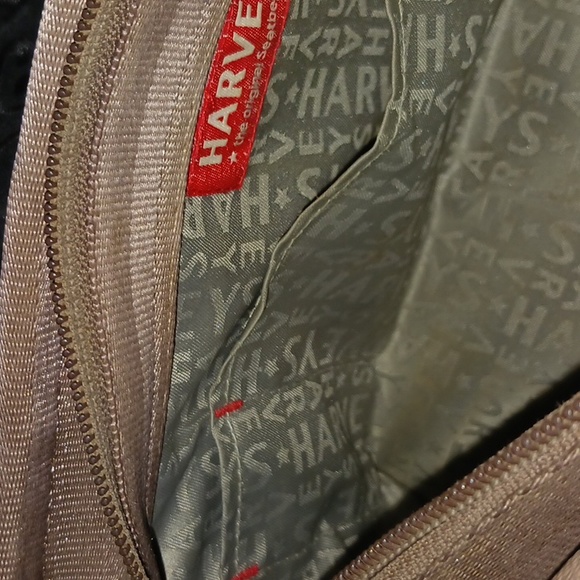 Harvey's "the original seat belt purse" - bronze brown - Picture 8 of 9